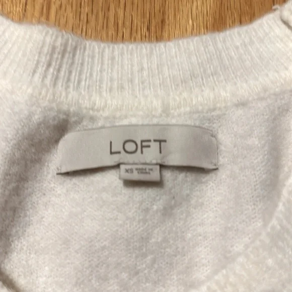 Pearl embellished ivory sweater, size xs - Picture 3 of 3